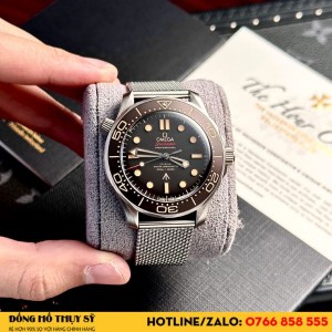 Omega Seamaster Diver 300M Chronometer 007 Edition rep 11 
