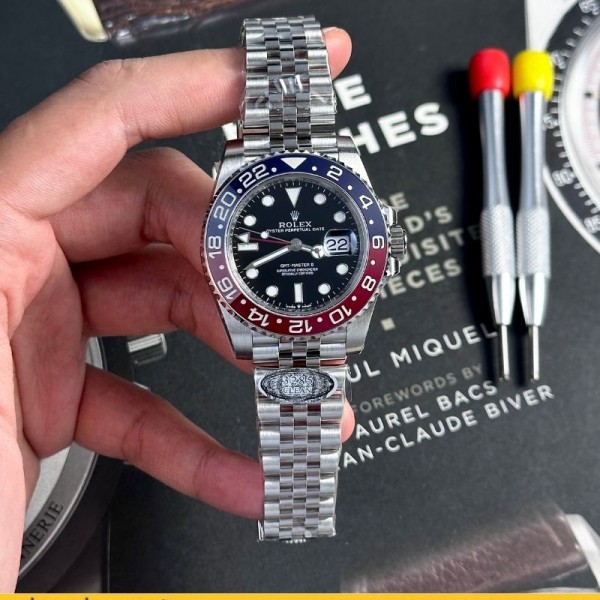 Đồng hồ Rolex GMT-Master II “Pepsi” 126710BLRO bản V3 clean factory dây to