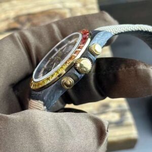 Đồng Hồ Rolex Cosmograph Daytona Vỏ Carbon Viền Đá Siêu Cấp