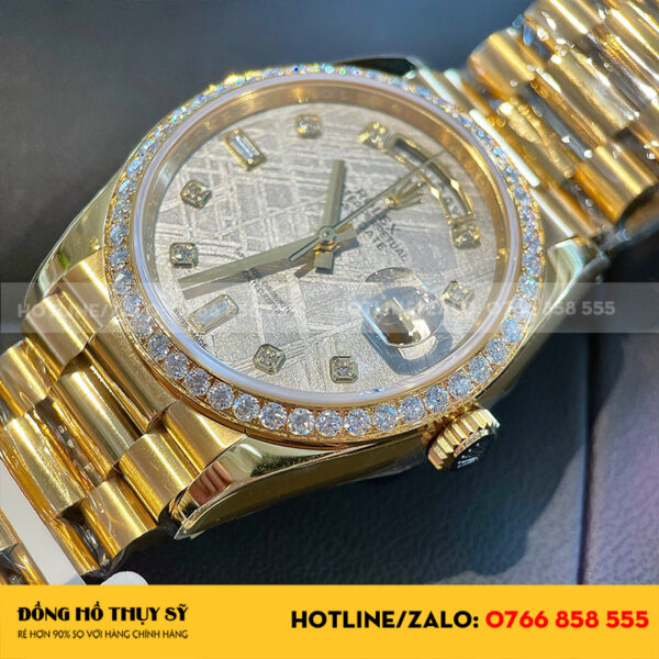 Rolex daydate 36 mặt thiên thạch viền moissanitte