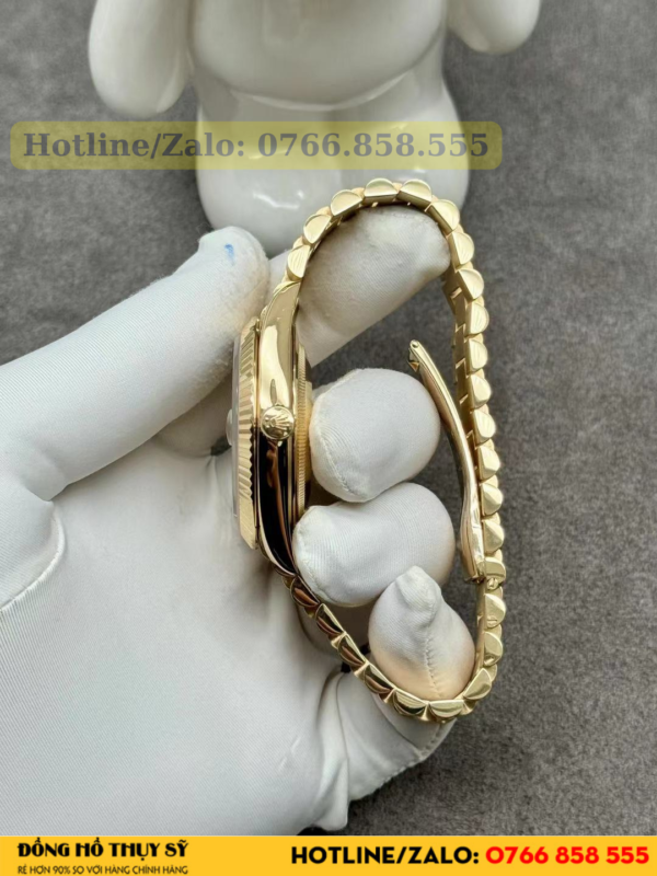 Đồng hồ rolex day-date 228238 chế tác vàng 18k