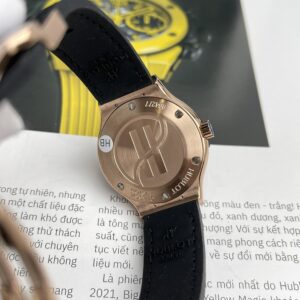 Đòng Hồ Hublot Classic Fusion King Gold Black Size 33mm Siêu Cấp