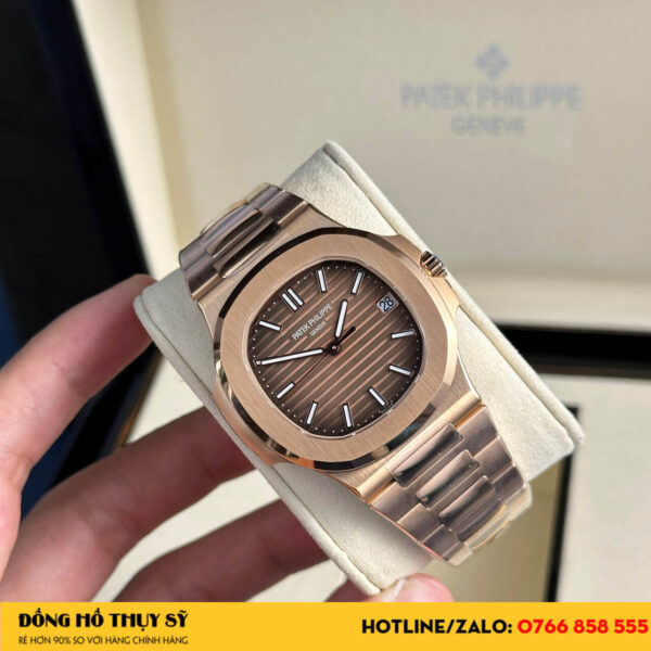 Đồng hồ  Patek Philippe Nautilus 5711 rose gold replica