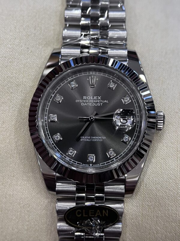 Đồng Hồ Rolex Datejust Mặt Số Gray Cọc Số Đá Super Fake