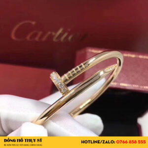 Vòng Tay Cartie Đầu Đinh Trơn Vàng 18K